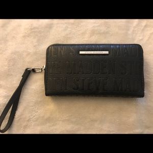 Steve Madden Wallet.